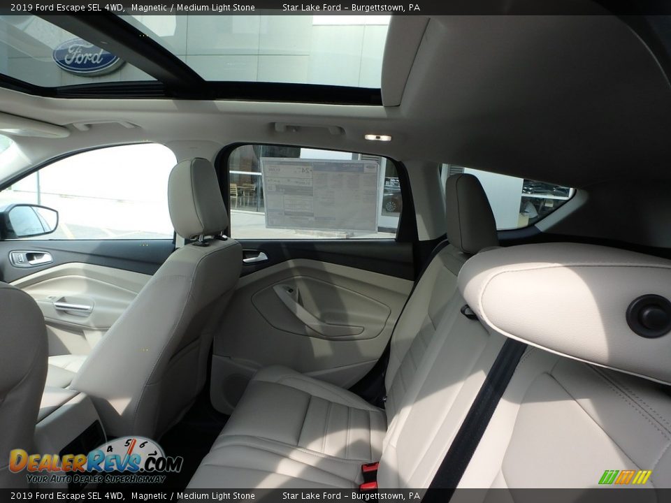 2019 Ford Escape SEL 4WD Magnetic / Medium Light Stone Photo #11