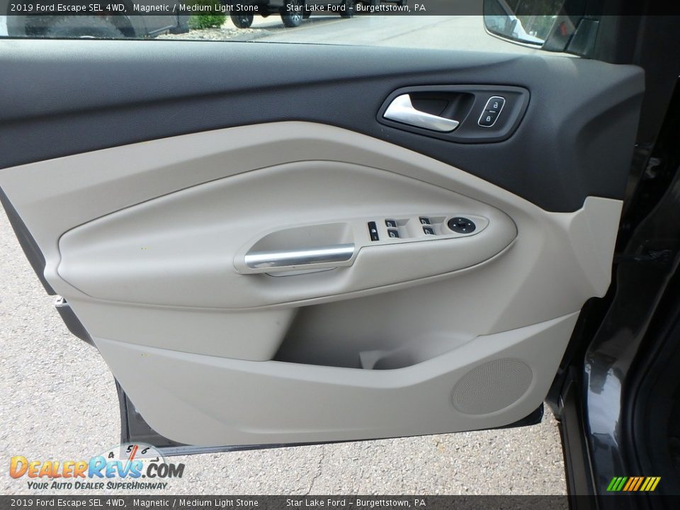 2019 Ford Escape SEL 4WD Magnetic / Medium Light Stone Photo #13