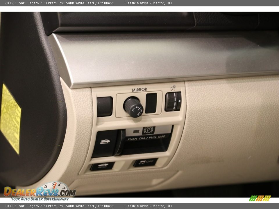 2012 Subaru Legacy 2.5i Premium Satin White Pearl / Off Black Photo #5