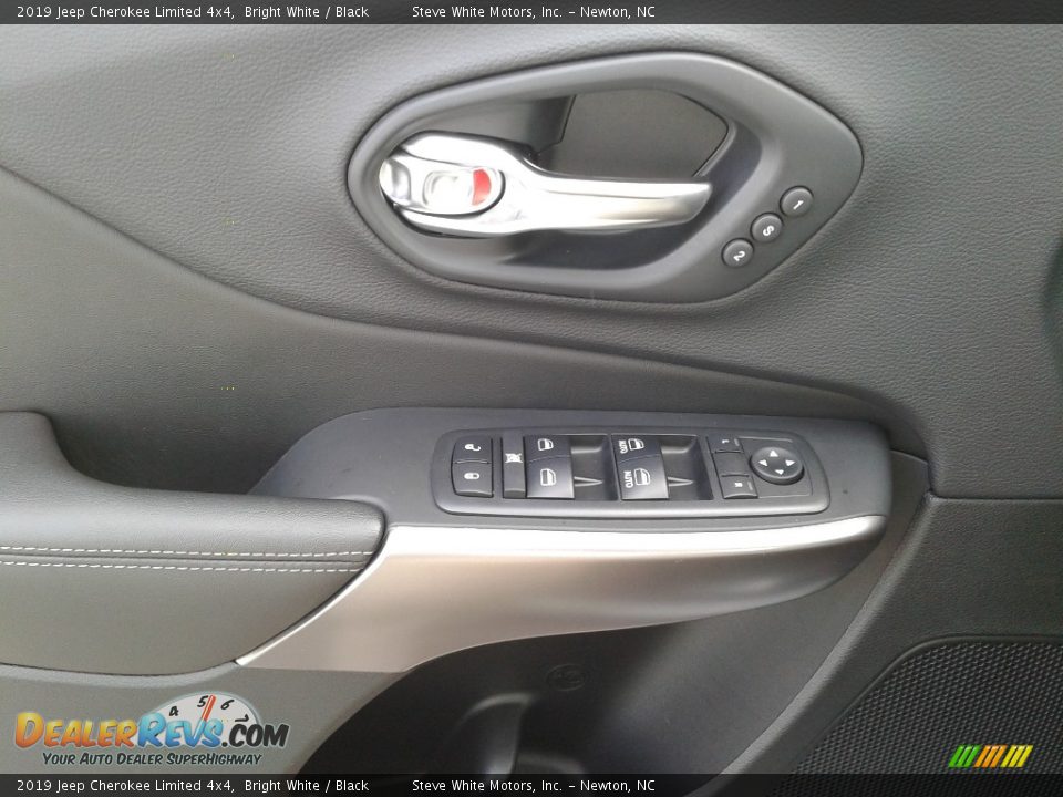 2019 Jeep Cherokee Limited 4x4 Bright White / Black Photo #9