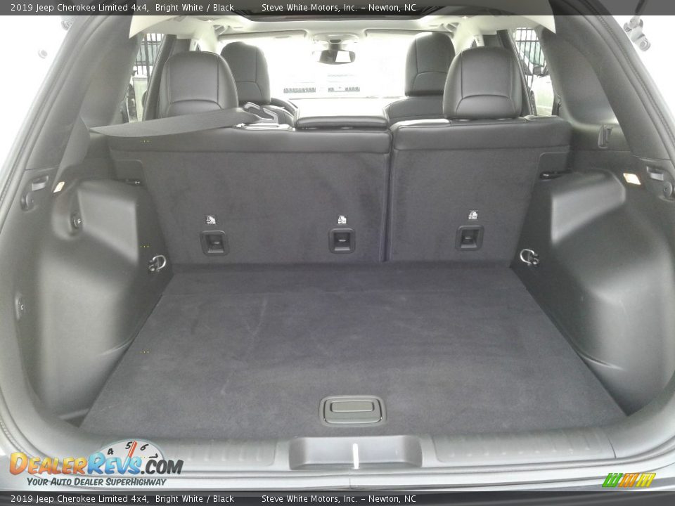 2019 Jeep Cherokee Limited 4x4 Bright White / Black Photo #13