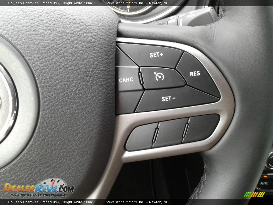 2019 Jeep Cherokee Limited 4x4 Bright White / Black Photo #18