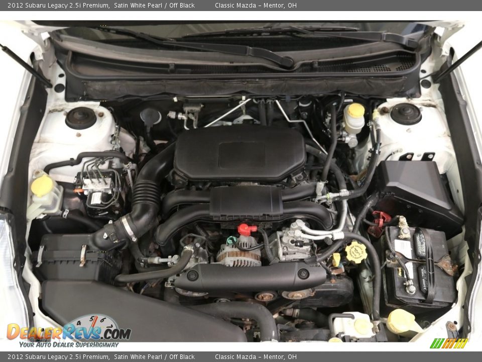 2012 Subaru Legacy 2.5i Premium Satin White Pearl / Off Black Photo #24