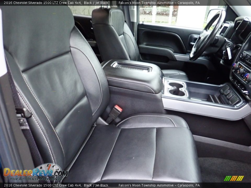 2016 Chevrolet Silverado 1500 LTZ Crew Cab 4x4 Black / Jet Black Photo #10