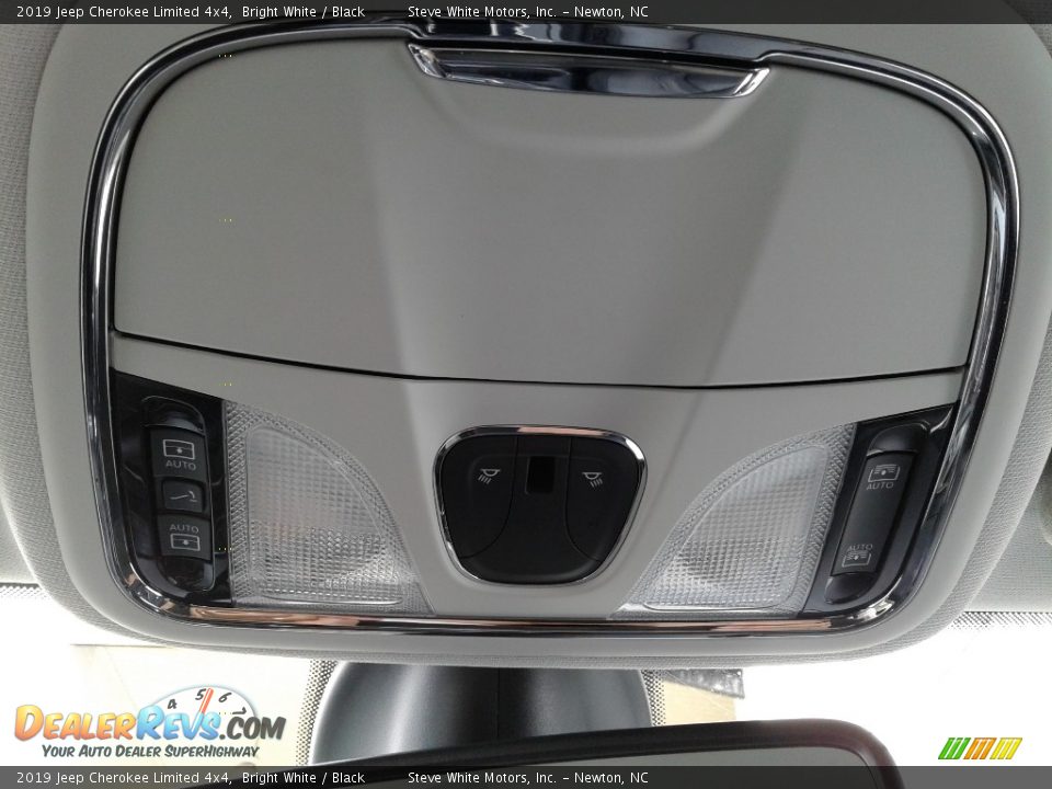 2019 Jeep Cherokee Limited 4x4 Bright White / Black Photo #30