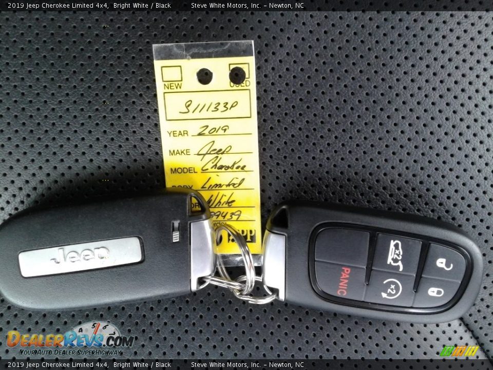 2019 Jeep Cherokee Limited 4x4 Bright White / Black Photo #33