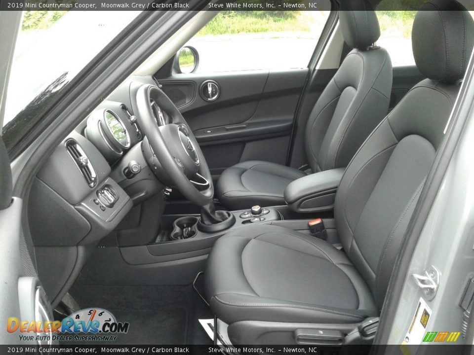 Carbon Black Interior - 2019 Mini Countryman Cooper Photo #10