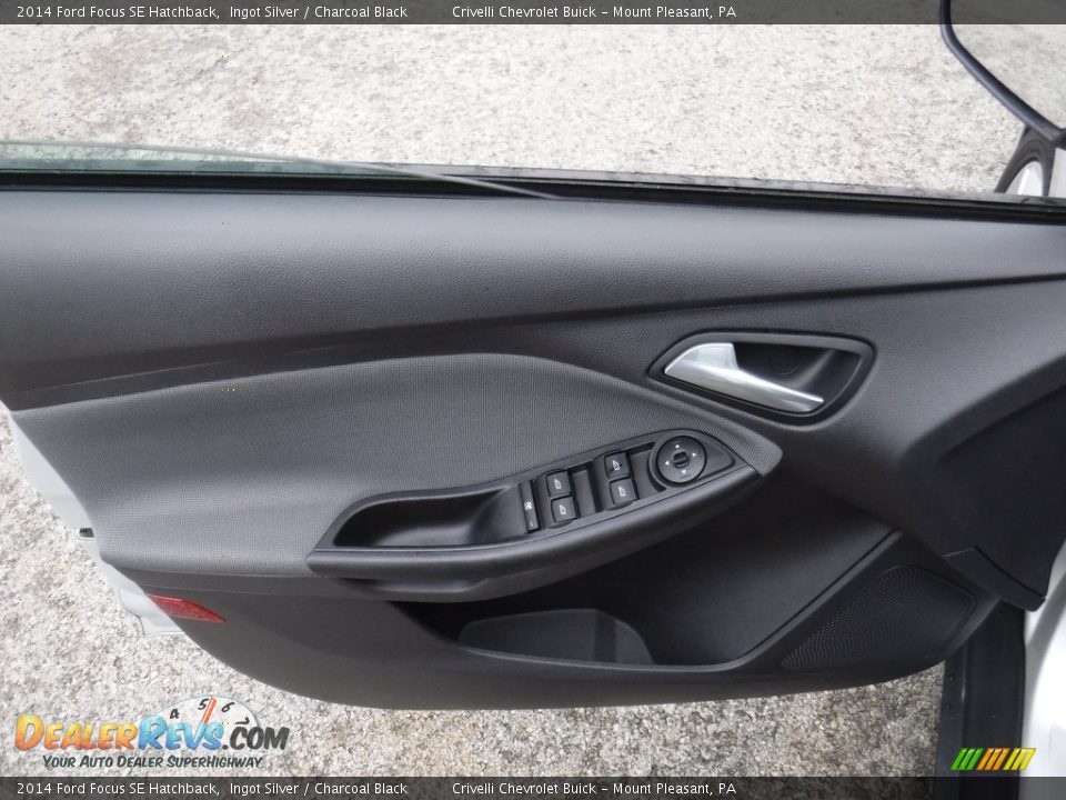 2014 Ford Focus SE Hatchback Ingot Silver / Charcoal Black Photo #13