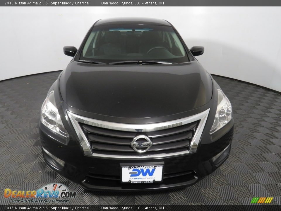 2015 Nissan Altima 2.5 S Super Black / Charcoal Photo #4