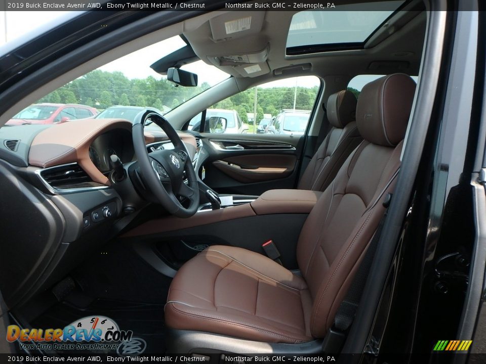 Front Seat of 2019 Buick Enclave Avenir AWD Photo #11