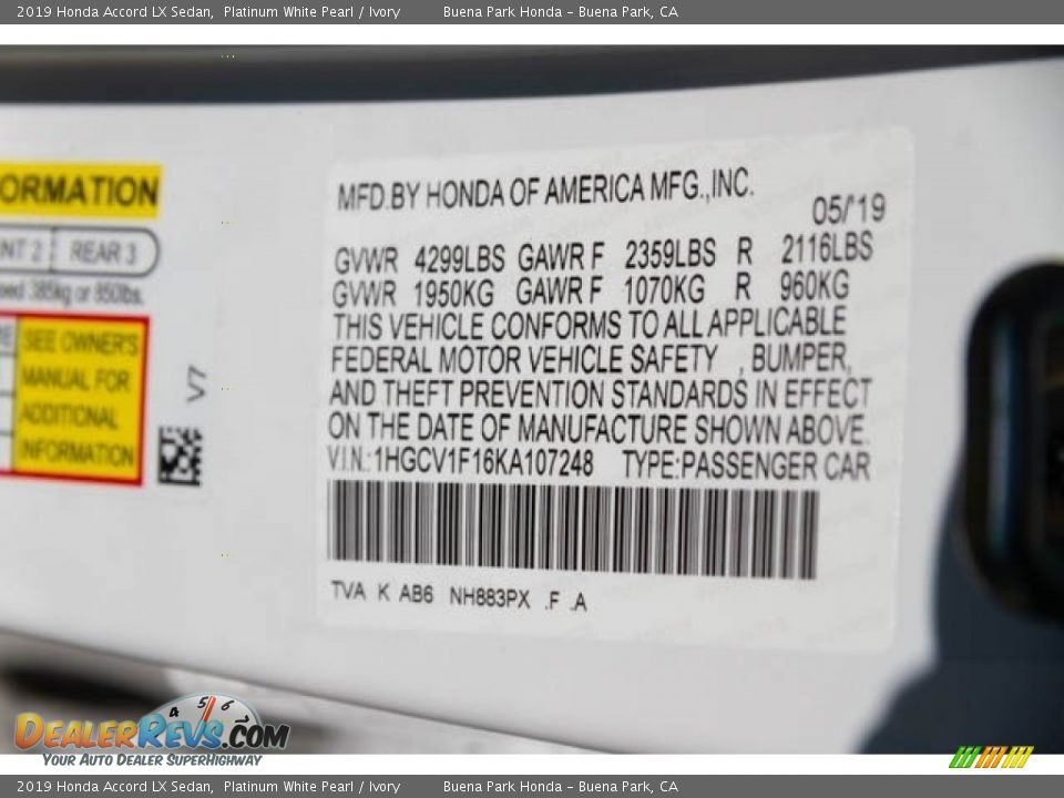 2019 Honda Accord LX Sedan Platinum White Pearl / Ivory Photo #29