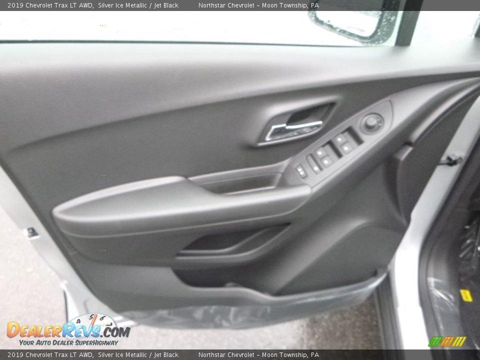 2019 Chevrolet Trax LT AWD Silver Ice Metallic / Jet Black Photo #14