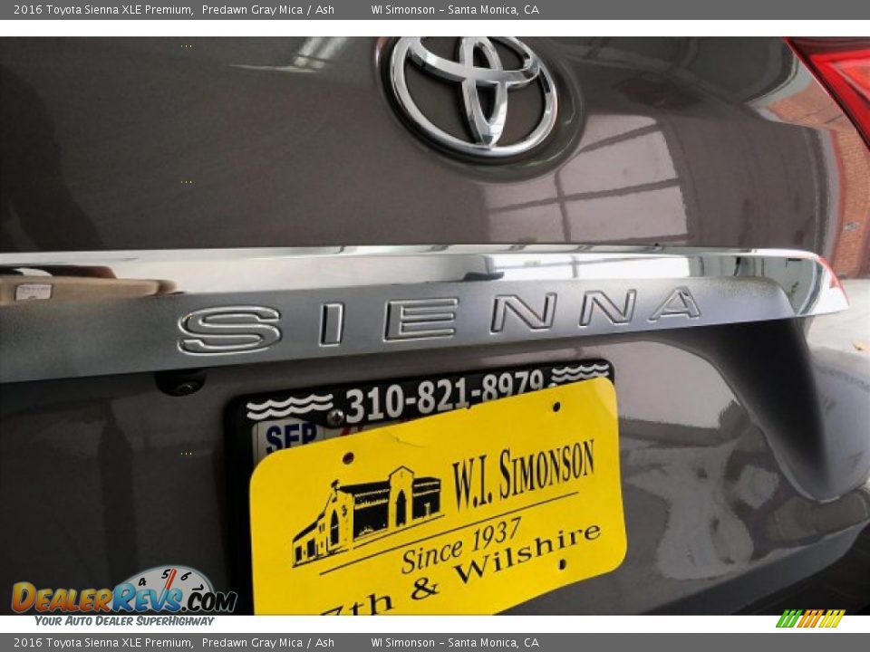 2016 Toyota Sienna XLE Premium Predawn Gray Mica / Ash Photo #7