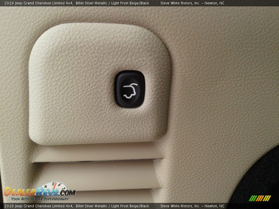 2019 Jeep Grand Cherokee Limited 4x4 Billet Silver Metallic / Light Frost Beige/Black Photo #12