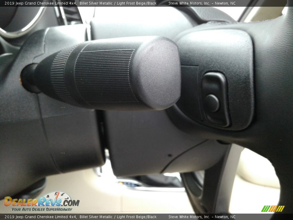 2019 Jeep Grand Cherokee Limited 4x4 Billet Silver Metallic / Light Frost Beige/Black Photo #16
