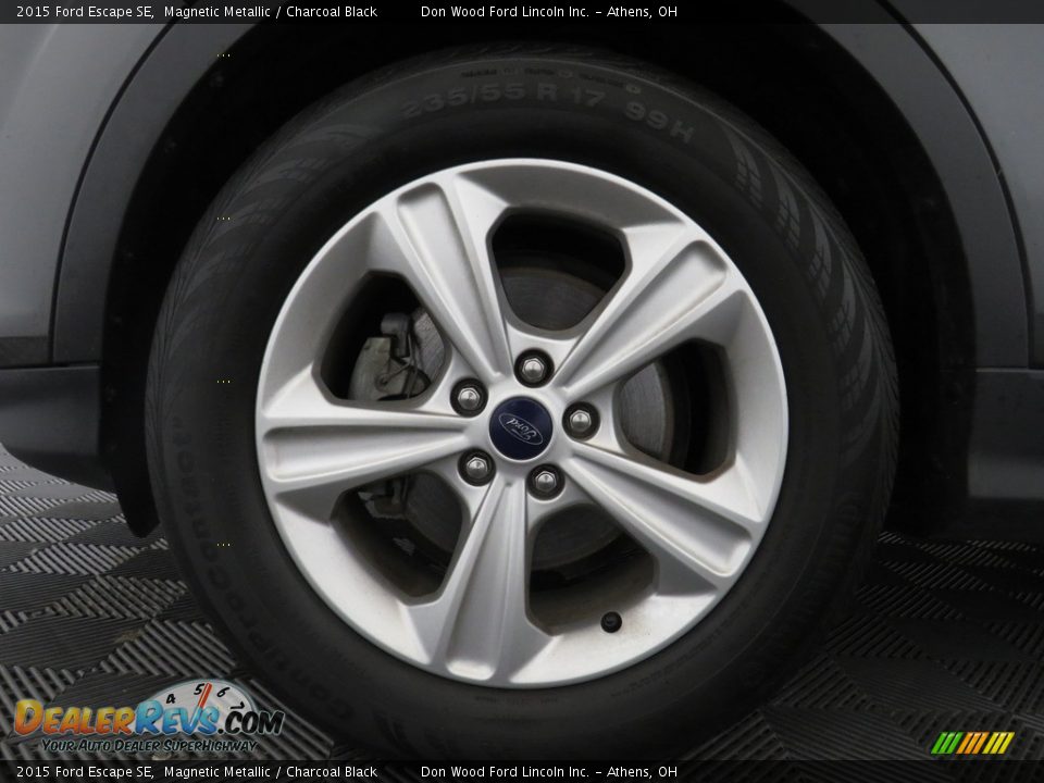 2015 Ford Escape SE Magnetic Metallic / Charcoal Black Photo #18
