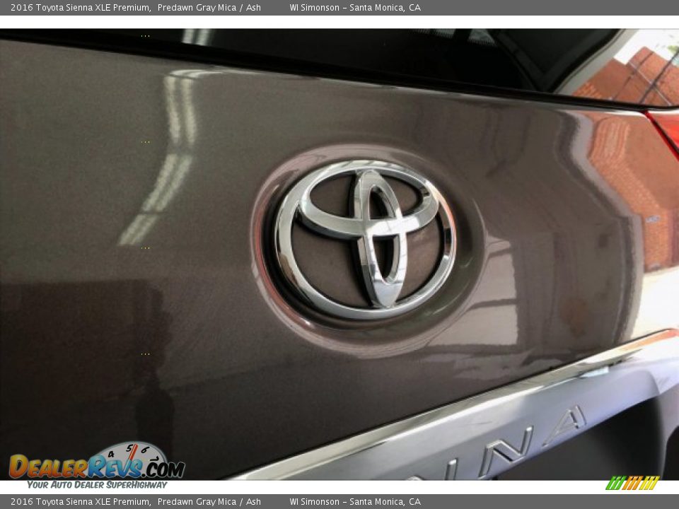 2016 Toyota Sienna XLE Premium Predawn Gray Mica / Ash Photo #27