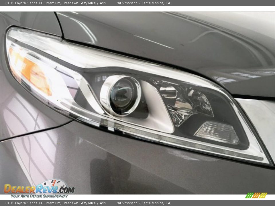 2016 Toyota Sienna XLE Premium Predawn Gray Mica / Ash Photo #32