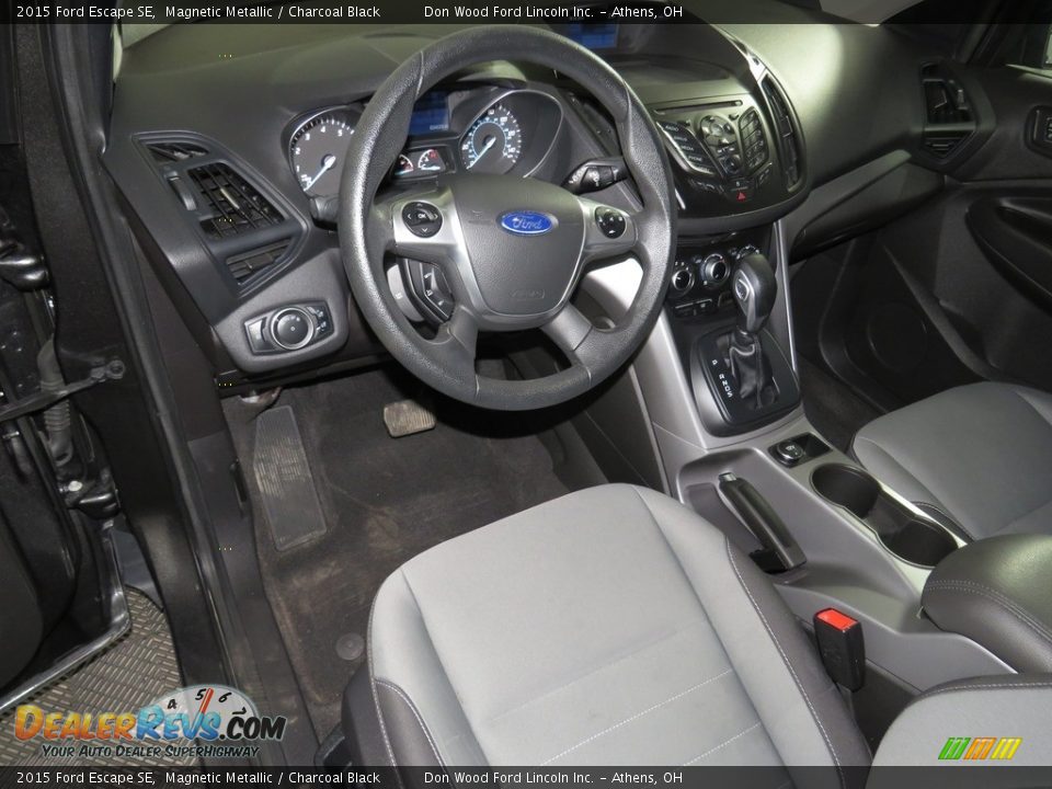 2015 Ford Escape SE Magnetic Metallic / Charcoal Black Photo #22