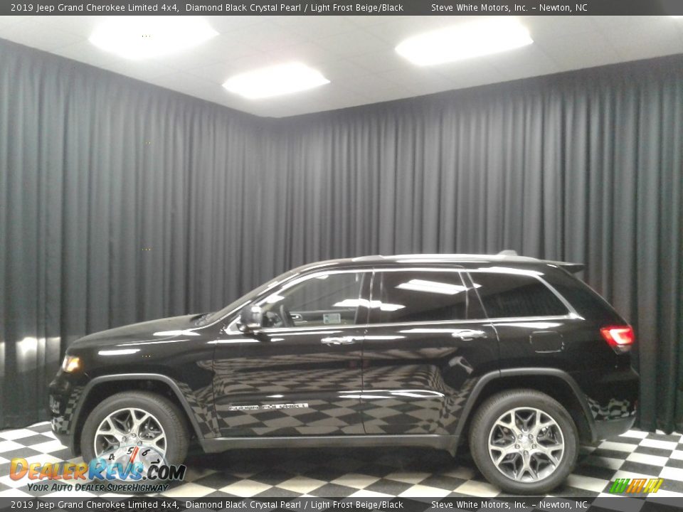 2019 Jeep Grand Cherokee Limited 4x4 Diamond Black Crystal Pearl / Light Frost Beige/Black Photo #1