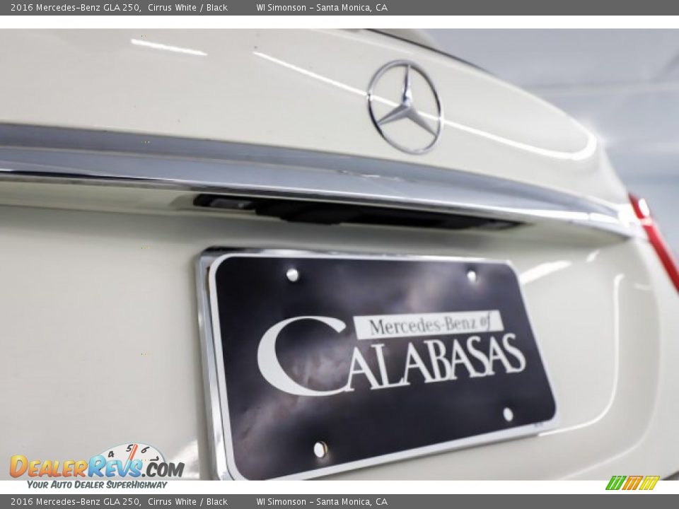 2016 Mercedes-Benz GLA 250 Cirrus White / Black Photo #10
