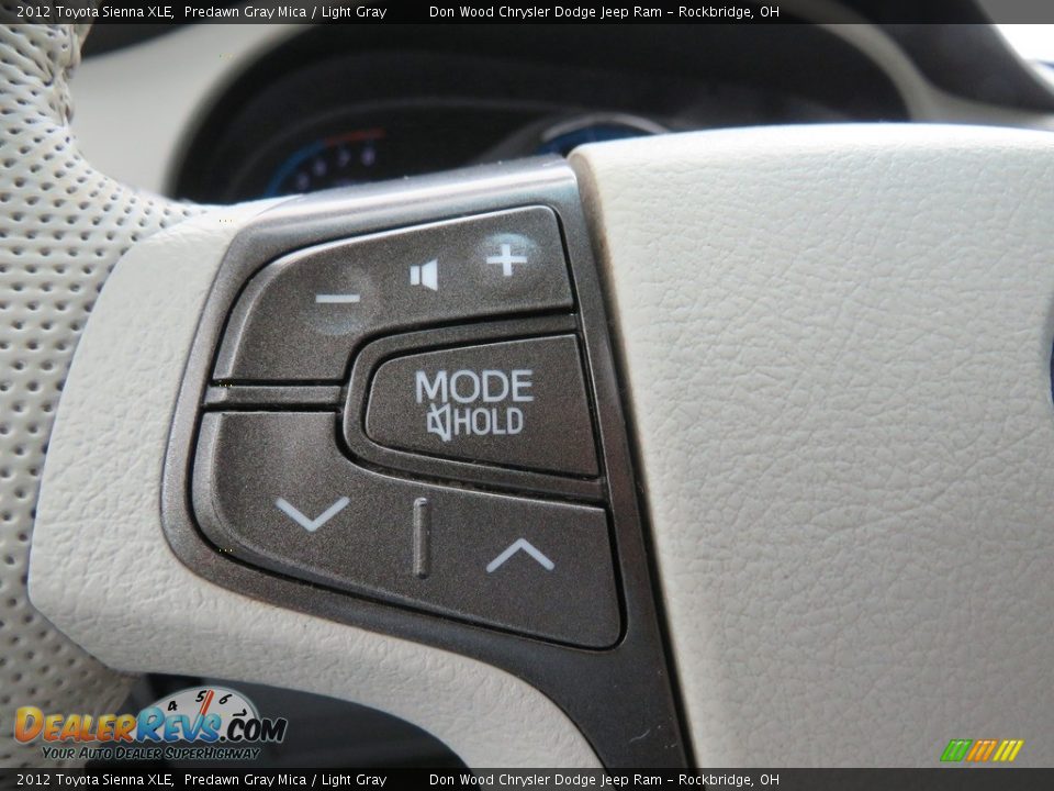 2012 Toyota Sienna XLE Predawn Gray Mica / Light Gray Photo #34