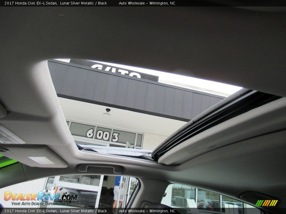 2017 Honda Civic EX-L Sedan Lunar Silver Metallic / Black Photo #14