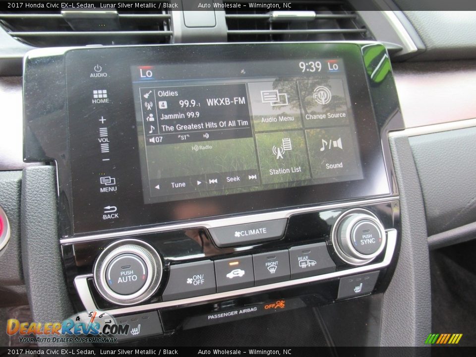 2017 Honda Civic EX-L Sedan Lunar Silver Metallic / Black Photo #17