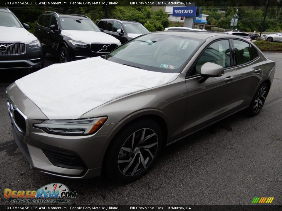 2019 Volvo S60 T6 AWD Momentum Pebble Gray Metallic / Blond Photo #5