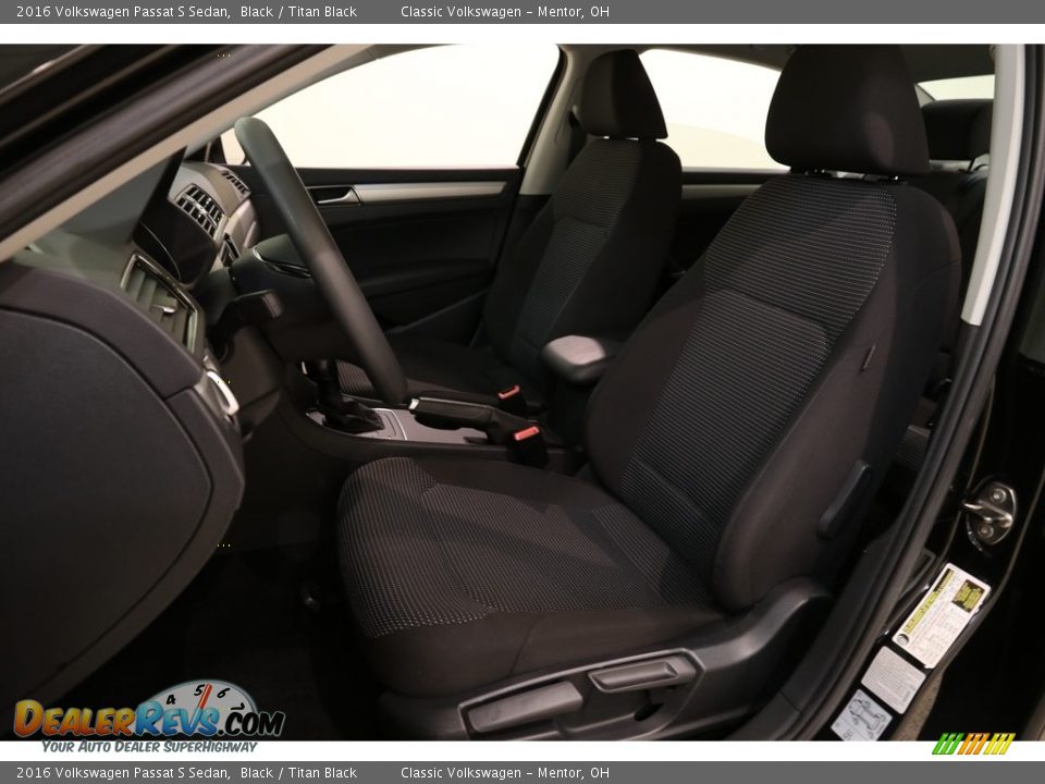 2016 Volkswagen Passat S Sedan Black / Titan Black Photo #5