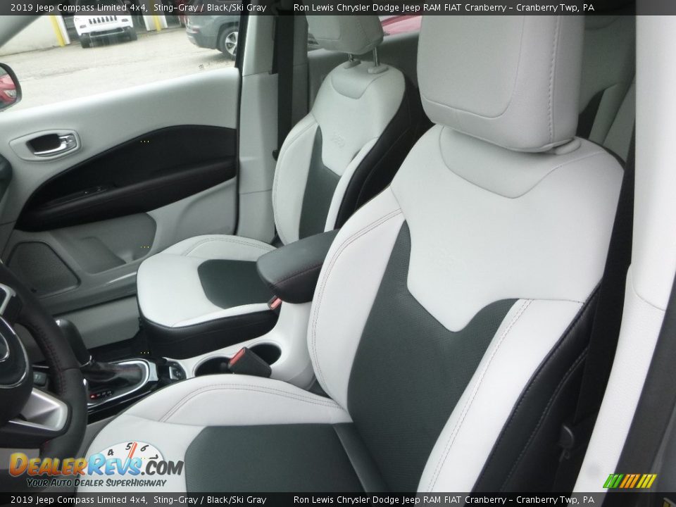 2019 Jeep Compass Limited 4x4 Sting-Gray / Black/Ski Gray Photo #15