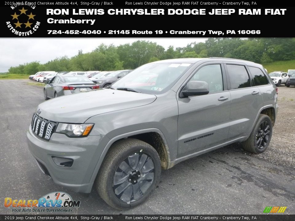 2019 Jeep Grand Cherokee Altitude 4x4 Sting-Gray / Black Photo #1