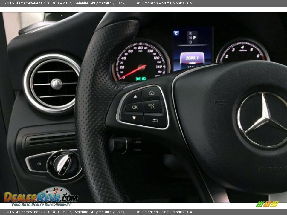 2016 Mercedes-Benz GLC 300 4Matic Selenite Grey Metallic / Black Photo #18
