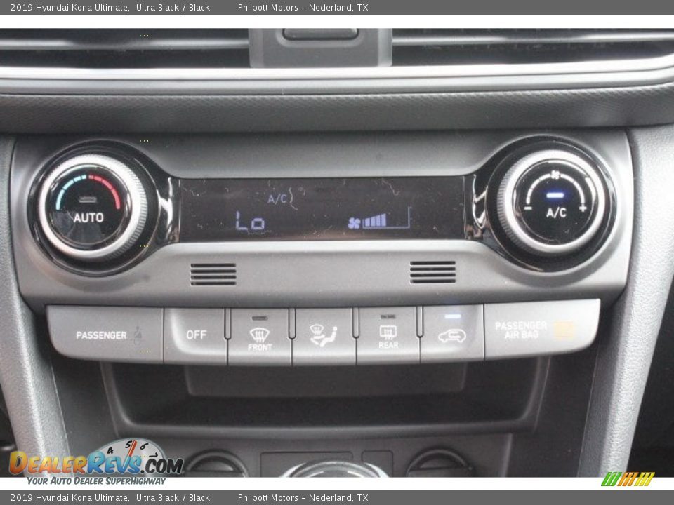 Controls of 2019 Hyundai Kona Ultimate Photo #12
