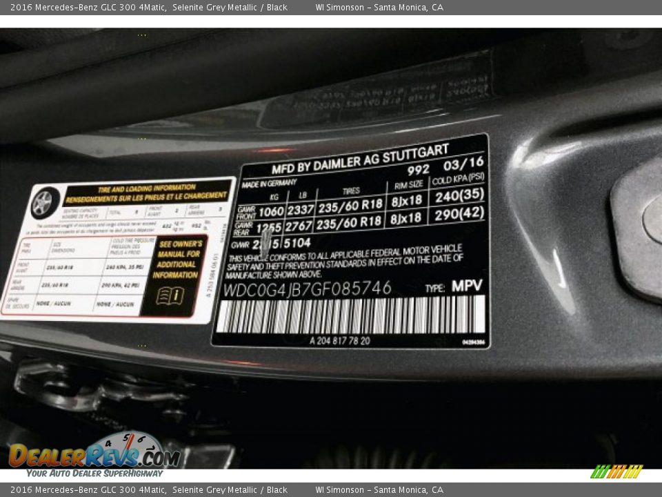 2016 Mercedes-Benz GLC 300 4Matic Selenite Grey Metallic / Black Photo #24