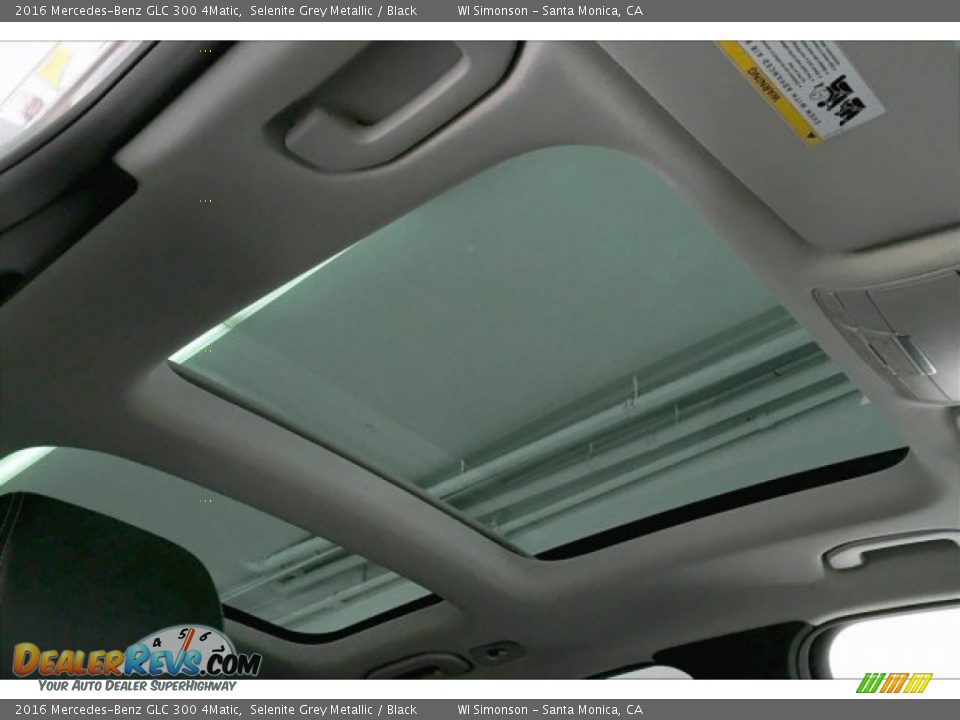 2016 Mercedes-Benz GLC 300 4Matic Selenite Grey Metallic / Black Photo #29