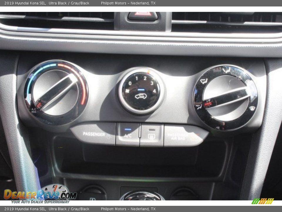 2019 Hyundai Kona SEL Ultra Black / Gray/Black Photo #12