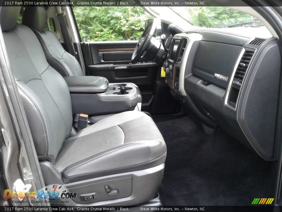 2017 Ram 2500 Laramie Crew Cab 4x4 Granite Crystal Metallic / Black Photo #15