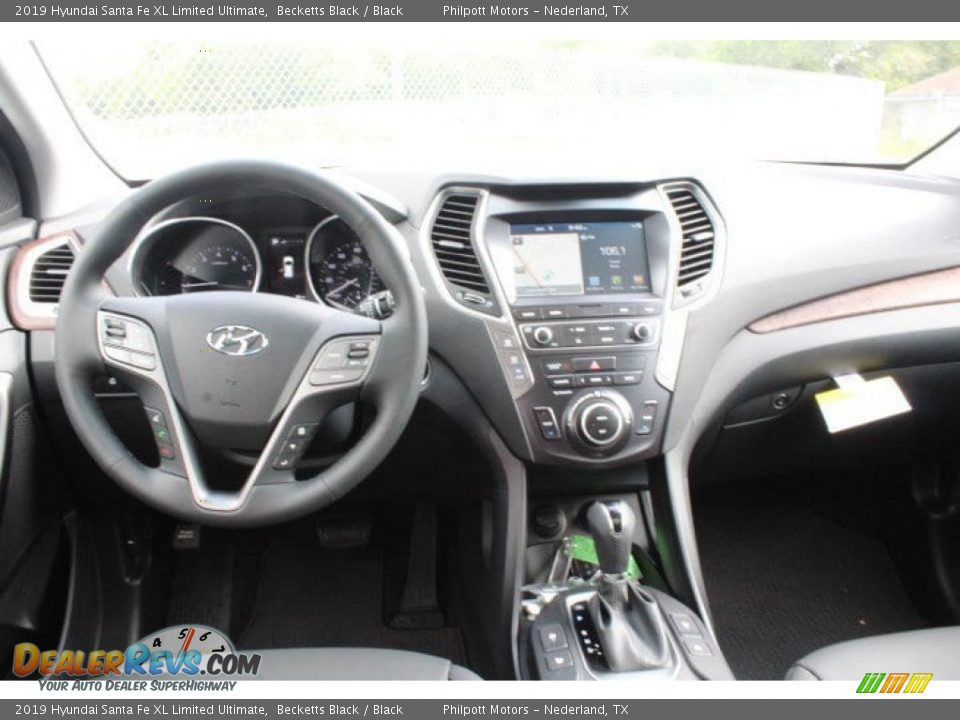 2019 Hyundai Santa Fe XL Limited Ultimate Becketts Black / Black Photo #19