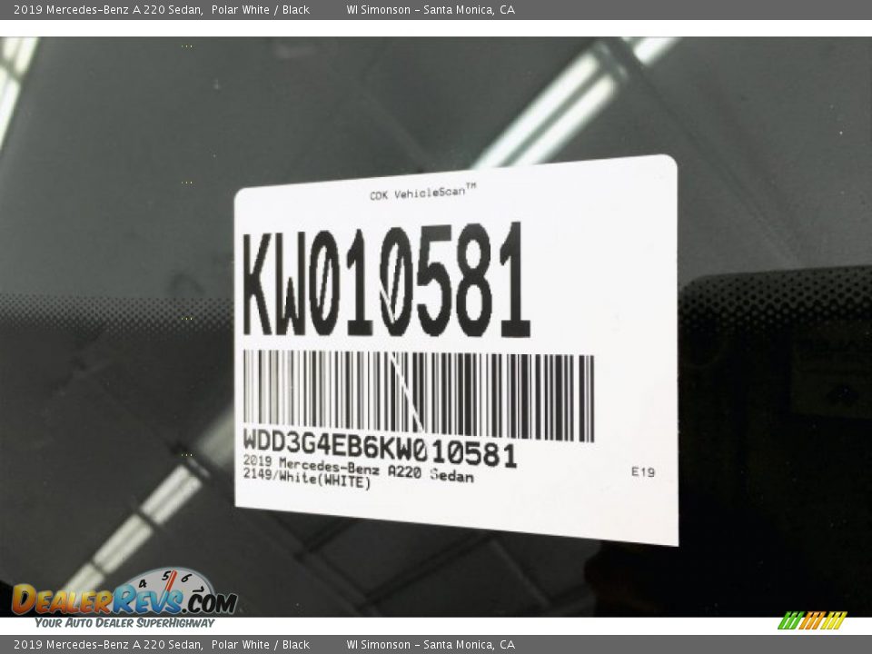 2019 Mercedes-Benz A 220 Sedan Polar White / Black Photo #12