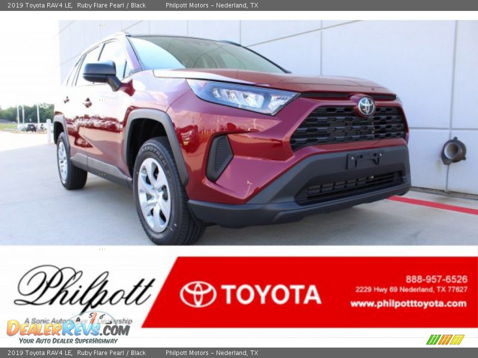 2019 Toyota RAV4 LE Ruby Flare Pearl / Black Photo #1