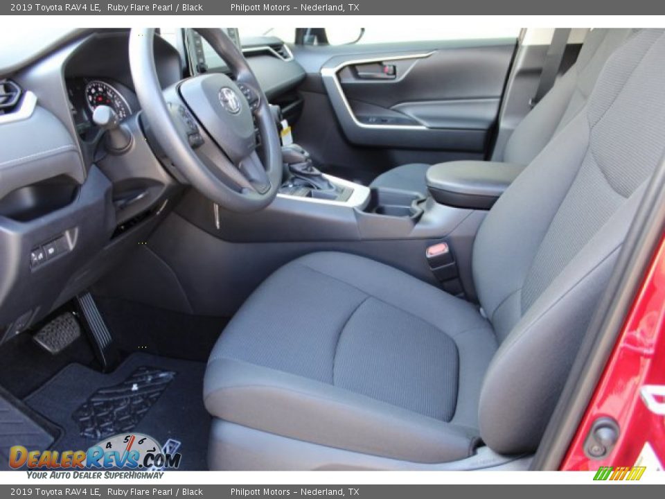 2019 Toyota RAV4 LE Ruby Flare Pearl / Black Photo #10