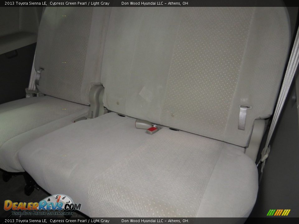 2013 Toyota Sienna LE Cypress Green Pearl / Light Gray Photo #27
