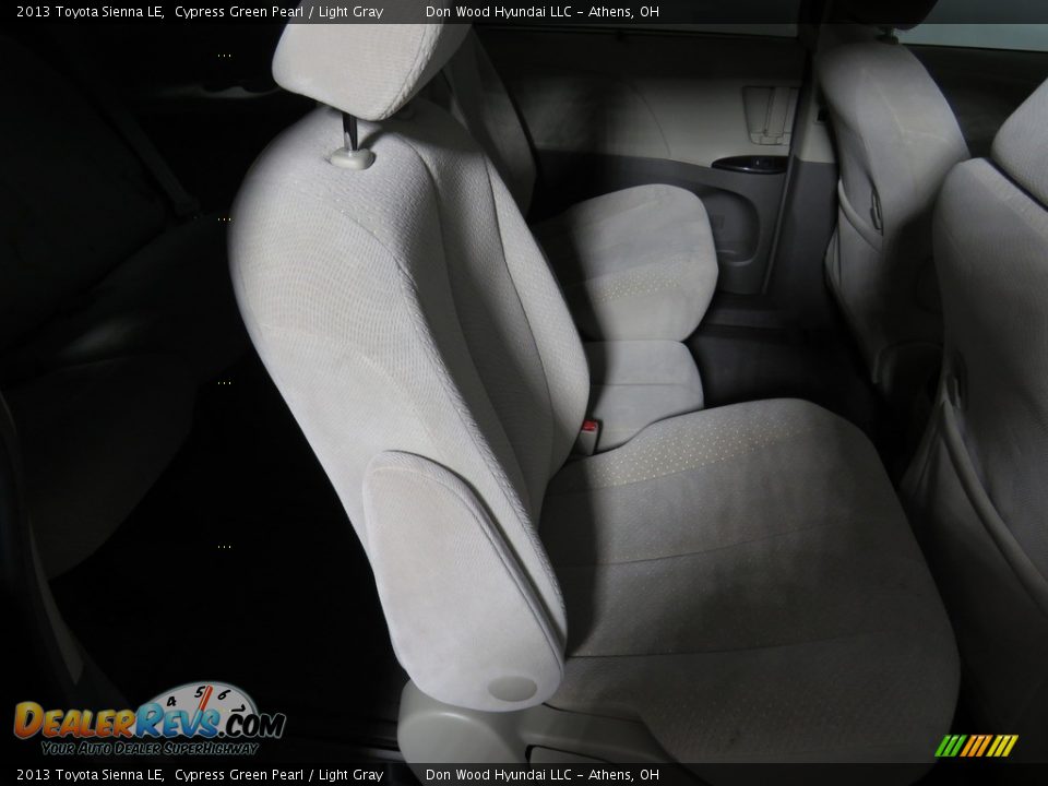 2013 Toyota Sienna LE Cypress Green Pearl / Light Gray Photo #28
