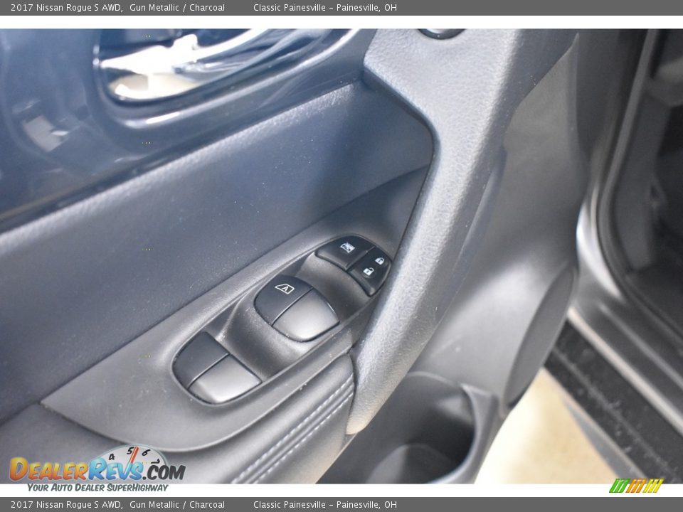 2017 Nissan Rogue S AWD Gun Metallic / Charcoal Photo #10
