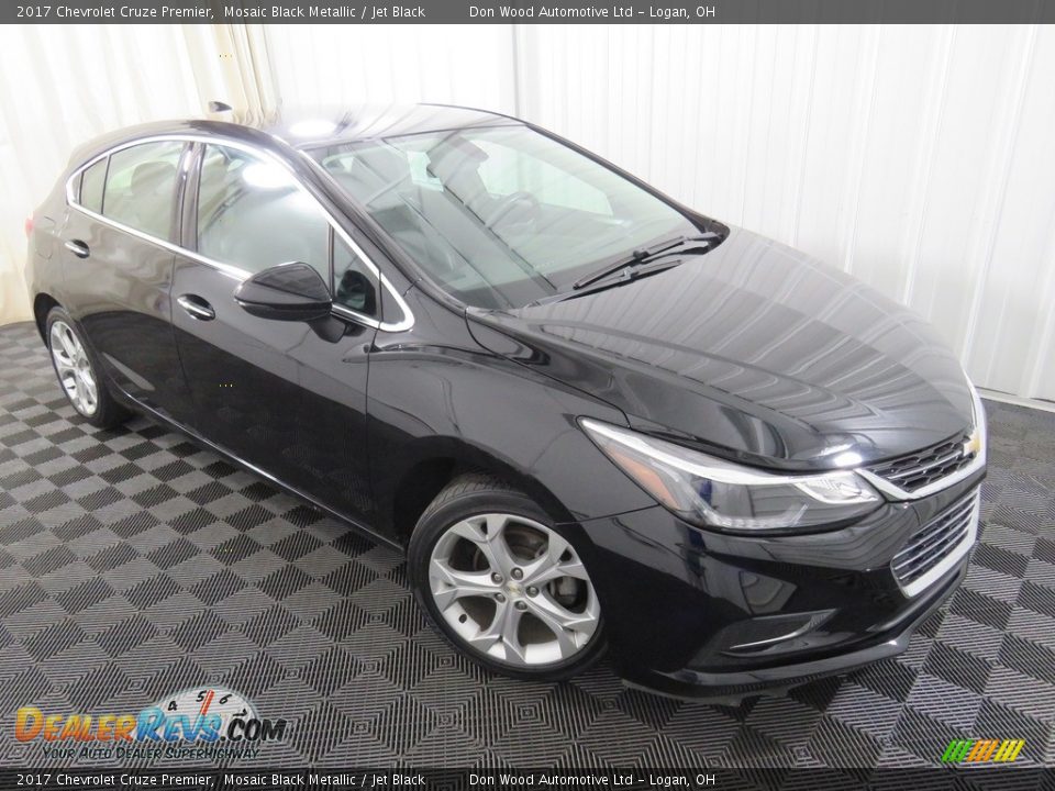 2017 Chevrolet Cruze Premier Mosaic Black Metallic / Jet Black Photo #4