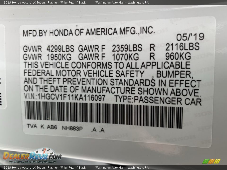 2019 Honda Accord LX Sedan Platinum White Pearl / Black Photo #9