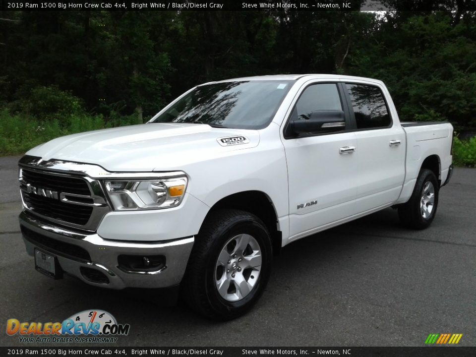 2019 Ram 1500 Big Horn Crew Cab 4x4 Bright White / Black/Diesel Gray Photo #2