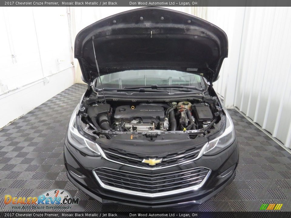 2017 Chevrolet Cruze Premier Mosaic Black Metallic / Jet Black Photo #6