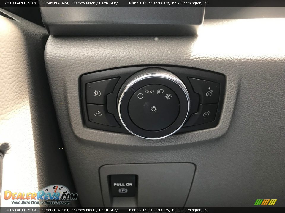 2018 Ford F150 XLT SuperCrew 4x4 Shadow Black / Earth Gray Photo #15